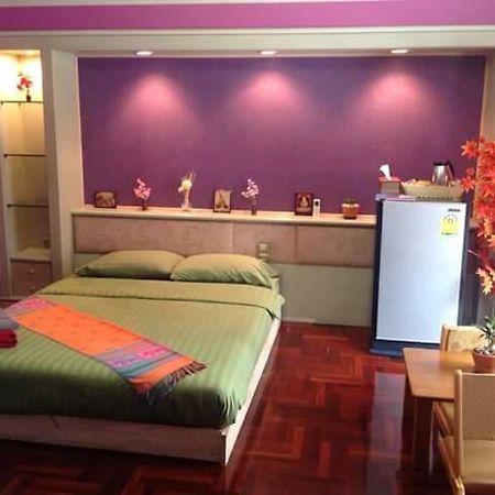 B&B 22 House Bangkok Exteriér fotografie